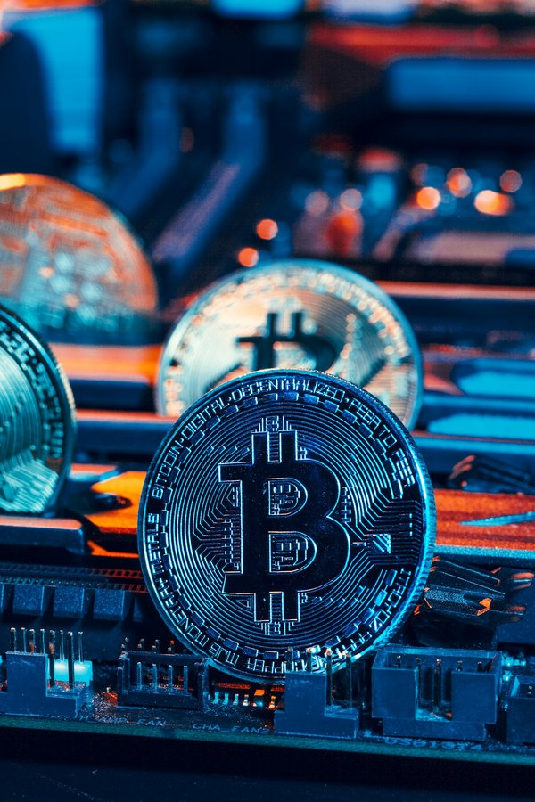 Comment intégrer la technologie blockchain dans la gestion des identités numériques ?